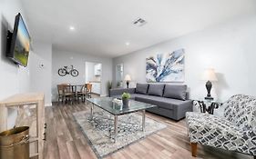 The Palms At Middle River Terrace 2